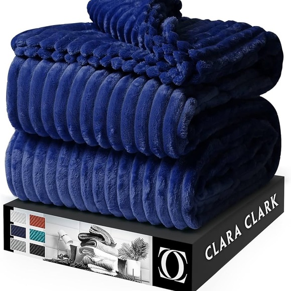 Clara Clark Fleece Blanket NWT King, Queen, Full, Twin  & Throw sizes - Picture 4 of 9